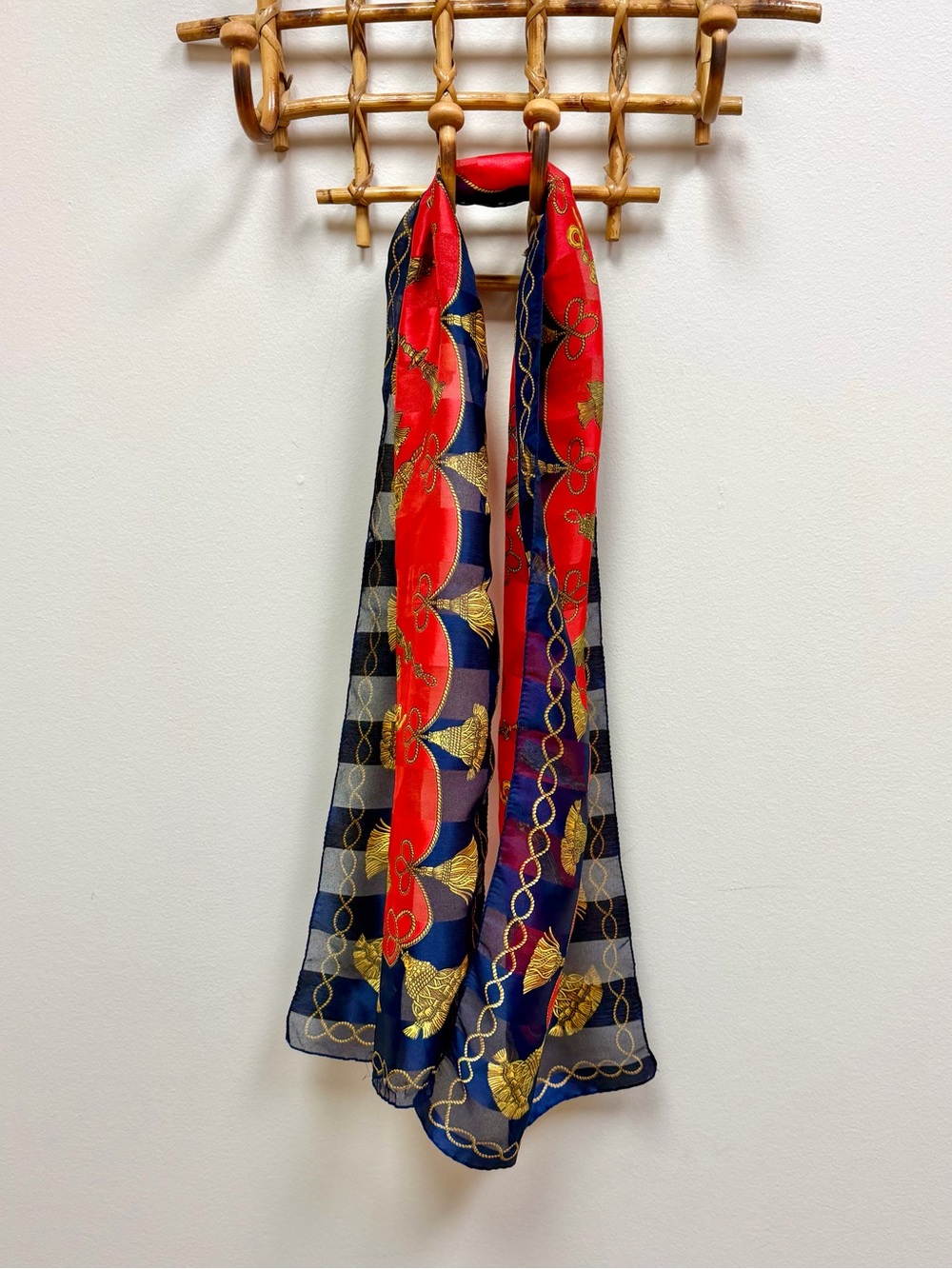 70s-80s Vintage ⚜️ Made in Italy Rope & Tassel Print Scarf